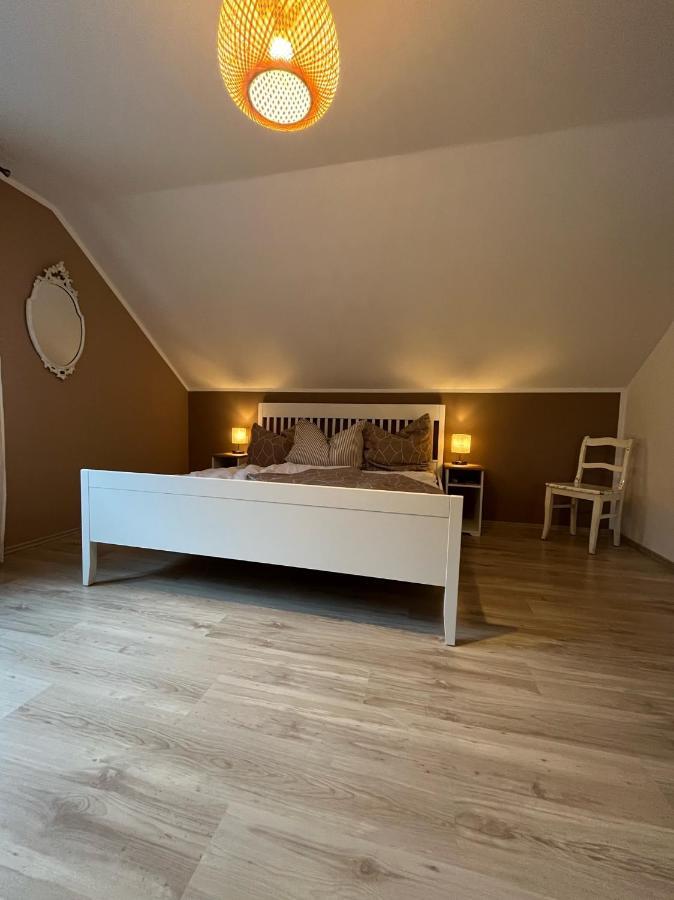 Lochhof Zwei - Eifelurlaub Mit Farmcharme Villa Hellenthal Bagian luar foto