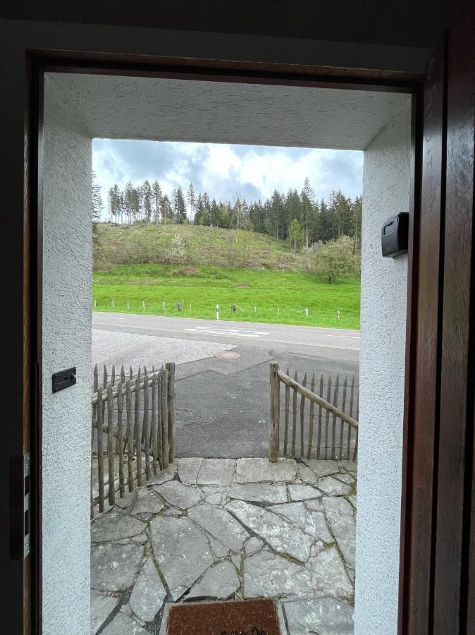 Lochhof Zwei - Eifelurlaub Mit Farmcharme Villa Hellenthal Bagian luar foto